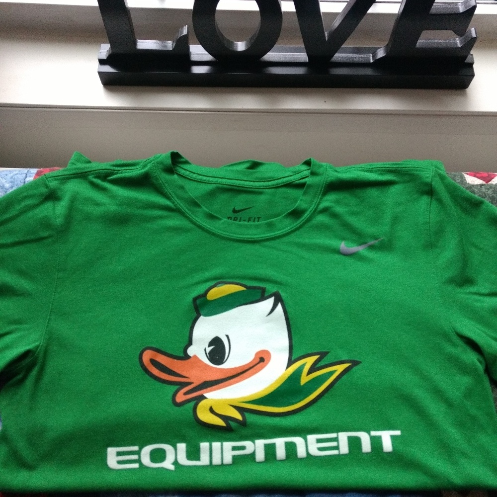 Nike Oregon Ducks Shirt